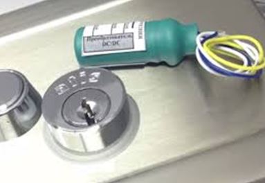 Как правильно запитать электросхему домофона с электромеханическим замком.